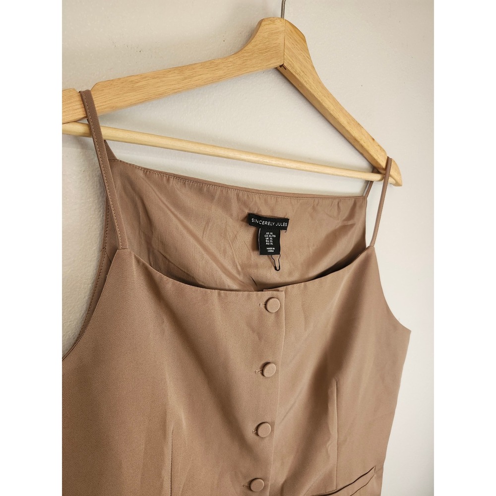 Sincerely Jules Taupe Button Front Tailored Cami Vest Top XL Quiet Luxury - Picture 3 of 11
